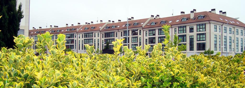 Apartamentos Lorien Milladoiro Δωμάτιο φωτογραφία